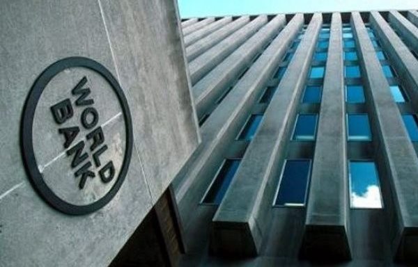Shqiperia ne recesion kete vit sipas Bankes Boterore: Ja sa do te zgjase 